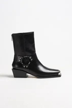 Boots Wayne in Schwarz