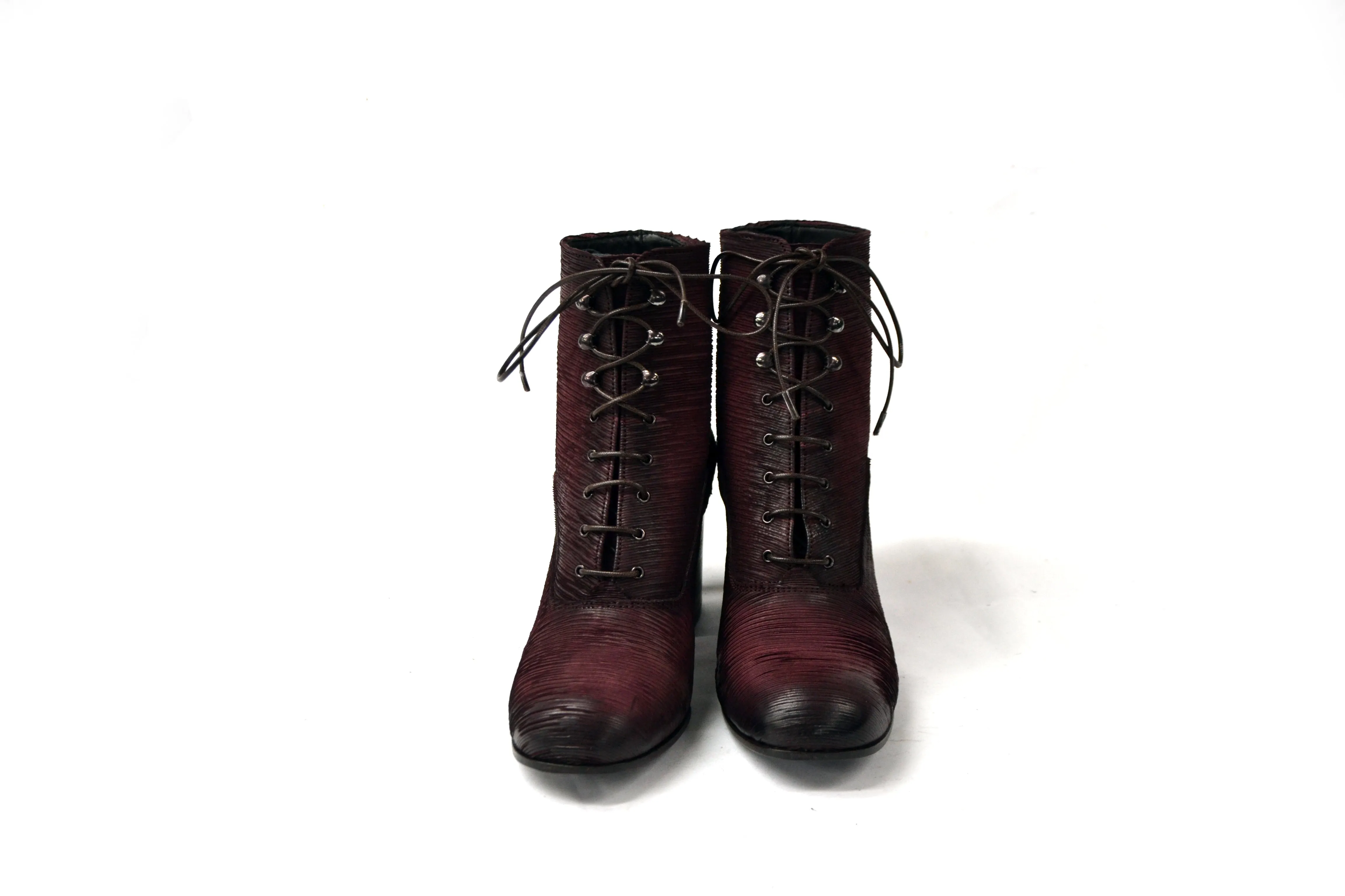 LAST PAIR 37- INTAGLIATO BORDEAUX BOOTS