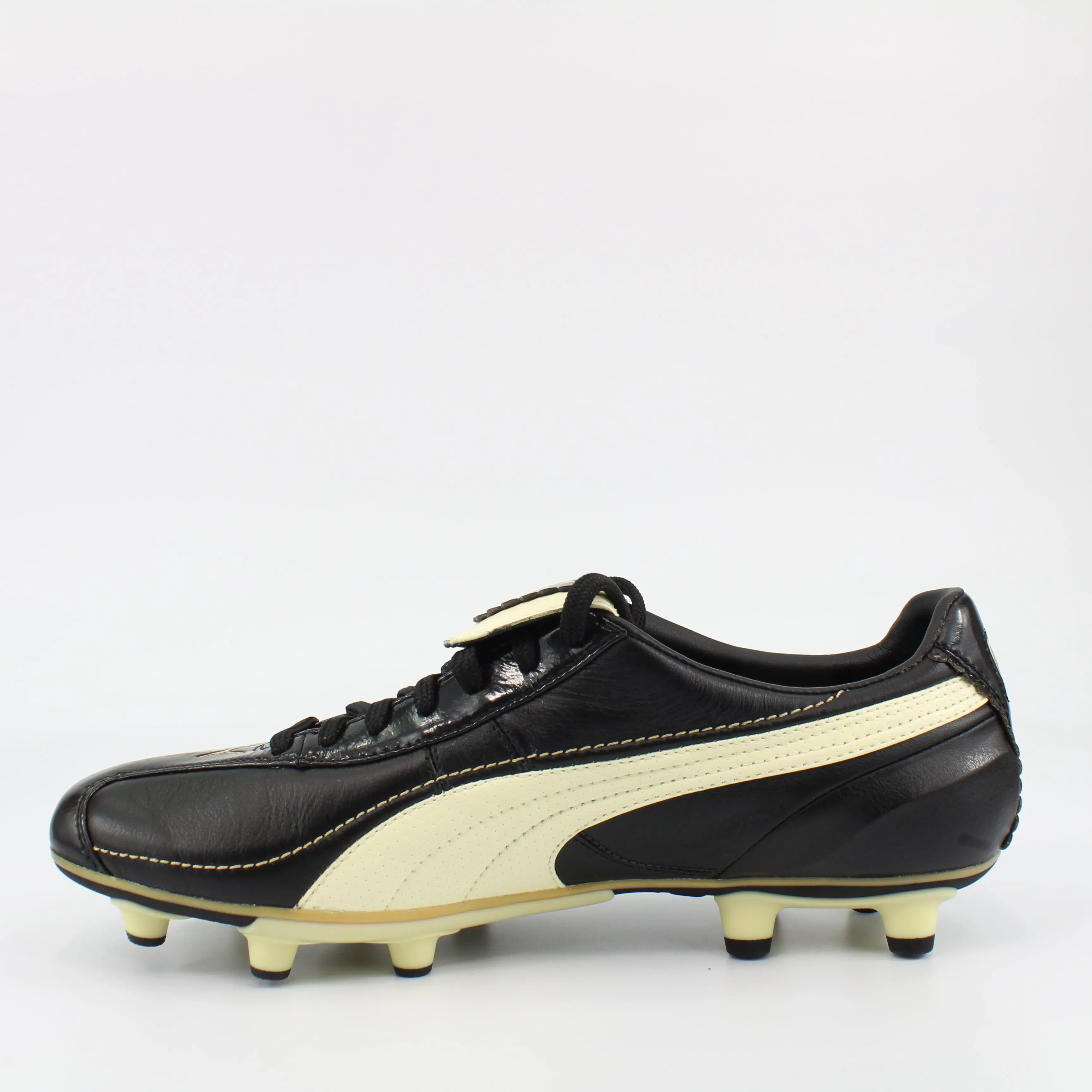 Puma King XL FG Black Leather Womens Lace Up Football Boots 101643 01